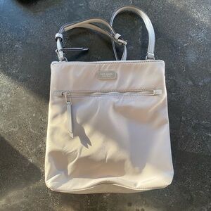 KATE SPADE ♠️ Grey/Silver Crossbody Purse (Almost Brand New)